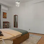 Daire Ultracentral Bükreş
