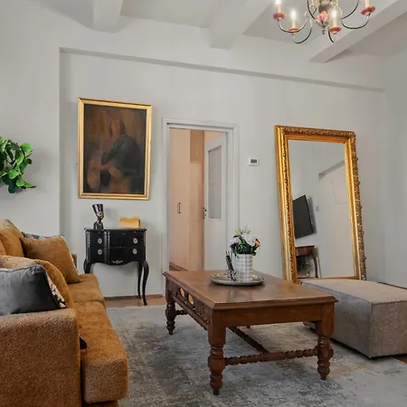 Apartment Ultracentral Bucharest