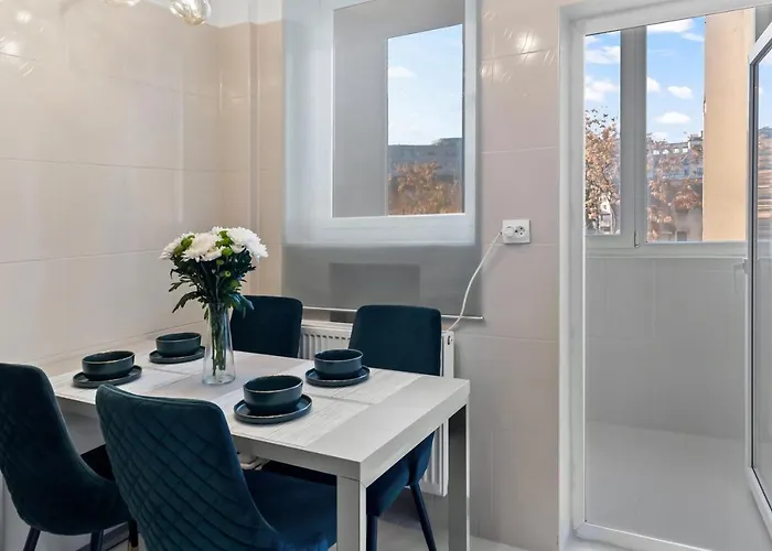 Ultracentral * Бухарест