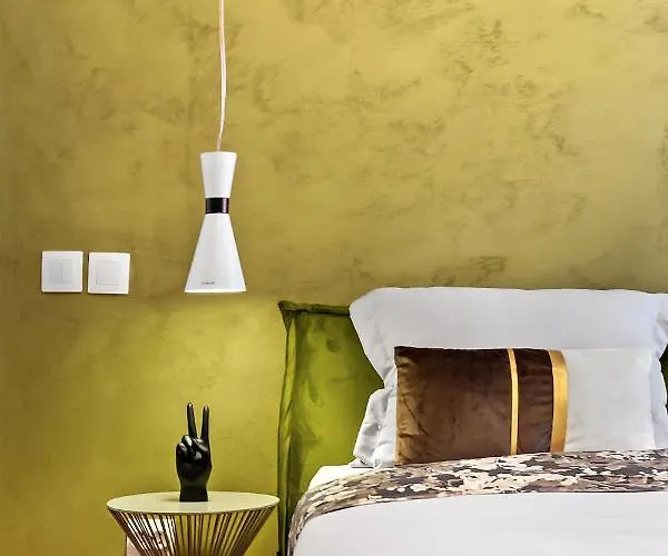 Ultracentral * ブカレスト