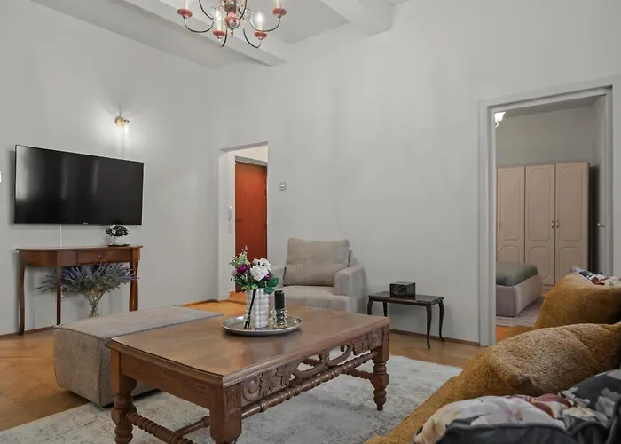 Ultracentral * ブカレスト